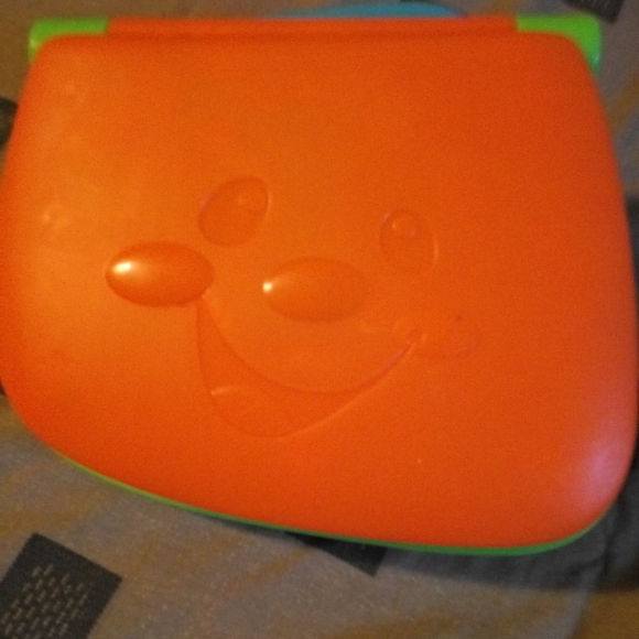 Baby's Learning Computer - Picture 2 of 2